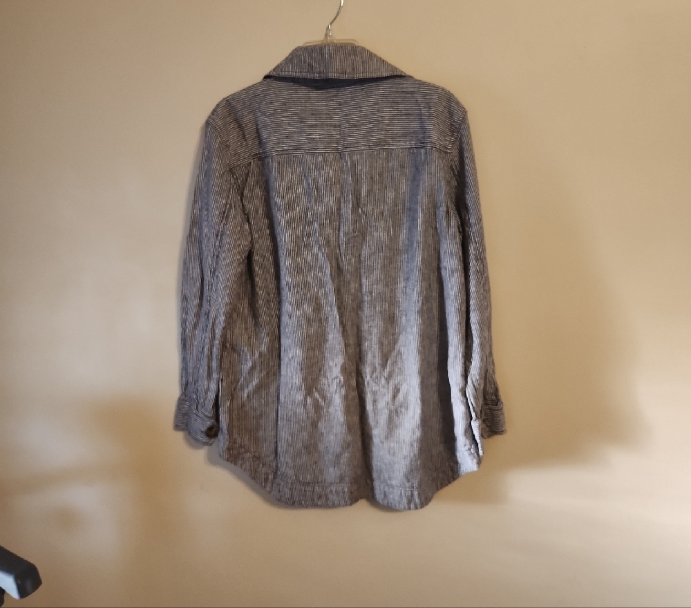 LOFT Gray Striped Shirt Jacket - Picture 3 of 4